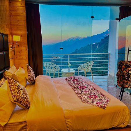 Hotel Classic Crown - #Scenic Mountain View #Open Terrace #Parking #Premium Rooms With Balcony #Guest Preferred #Best Selling Hotel In ムスーリー エクステリア 写真